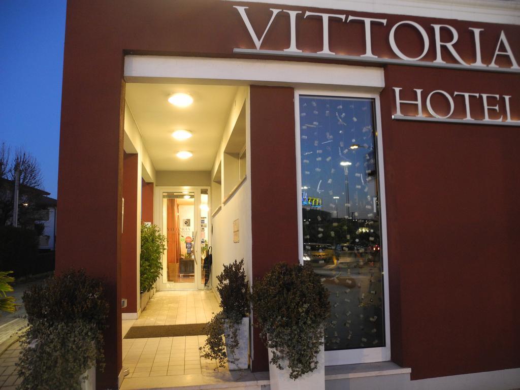 Hotel Vittoria Rubano Exterior photo